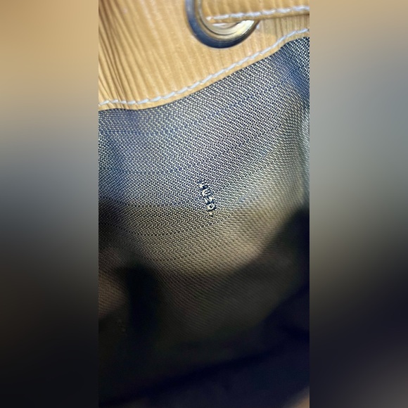 Fendi Epi‎ Bag - Picture 11 of 14